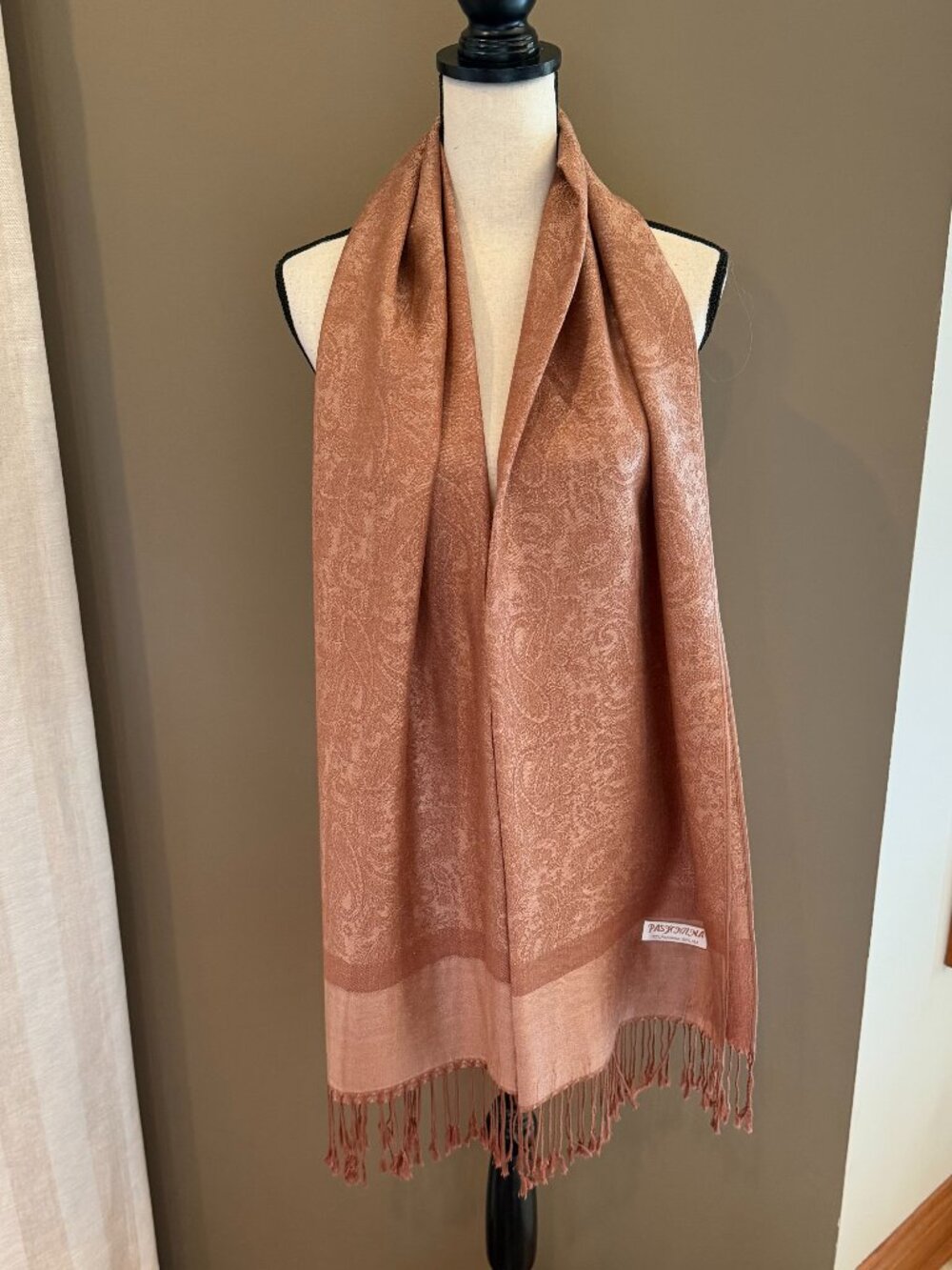 Pashmina Pink & Gold Toned Paisley Jaquard Boho Scarf Fringe , Size 28" x 78"
